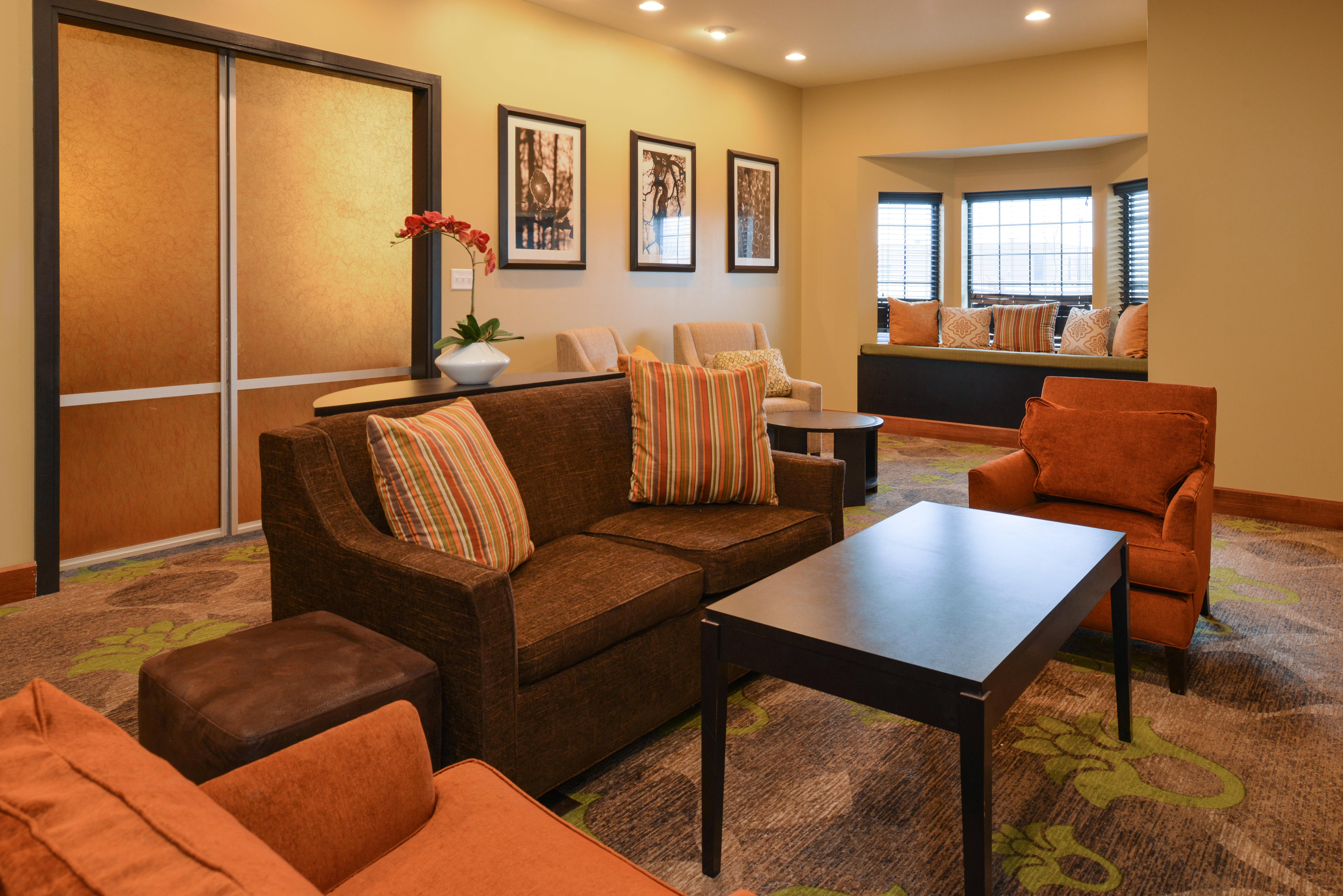 Staybridge Suites Merrillville By Ihg Exterior foto